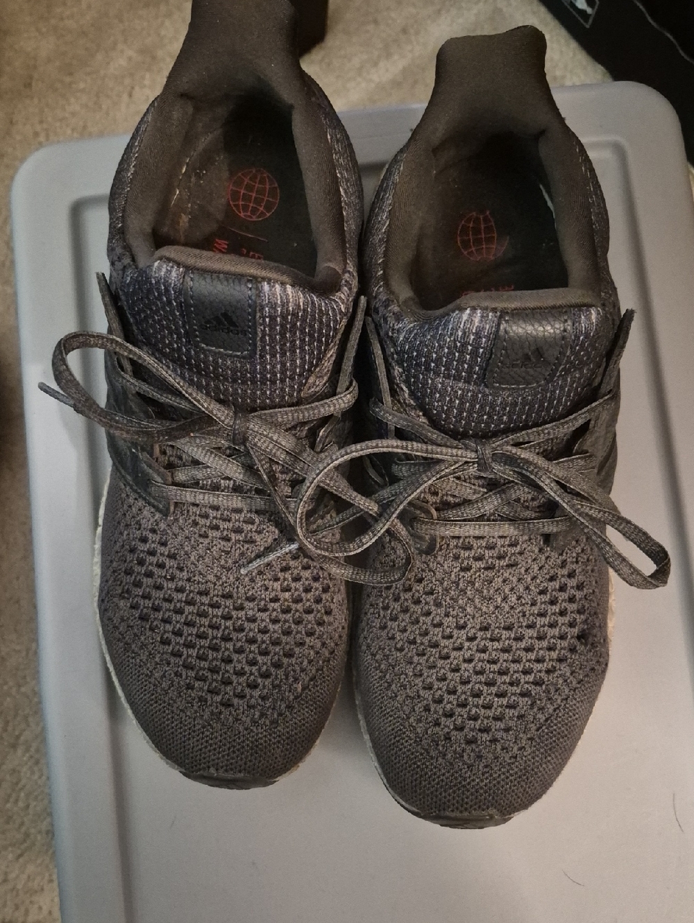 Adidas Womens 8.5 Gray Ultra Boost Sneakers